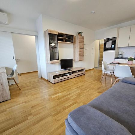 Bed & Breakfast Rezidenca Pipanova Ljubljana Dış mekan fotoğraf