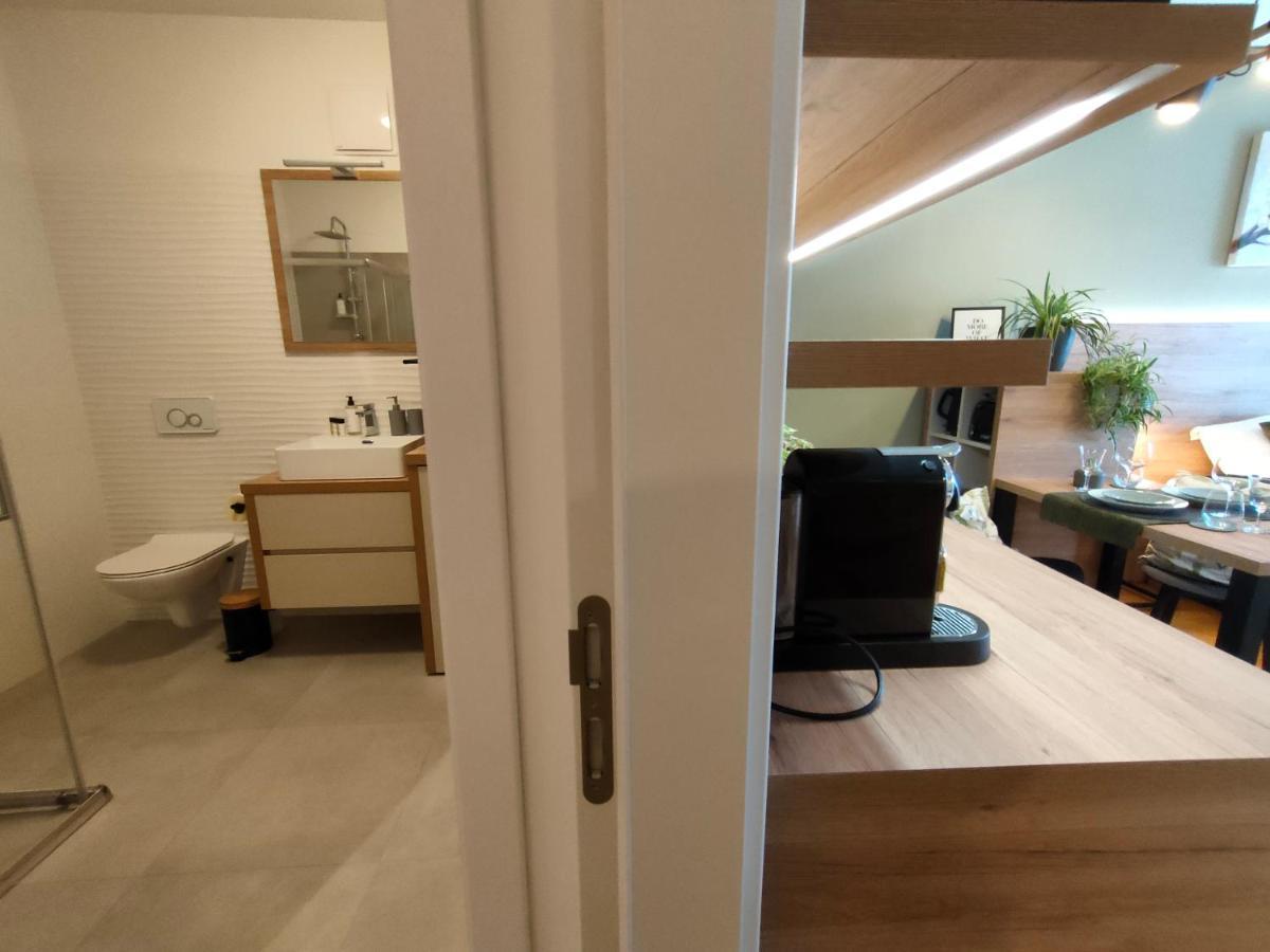 Apartments & Burgers Rezidenca Pipanova Ljubljana Dış mekan fotoğraf