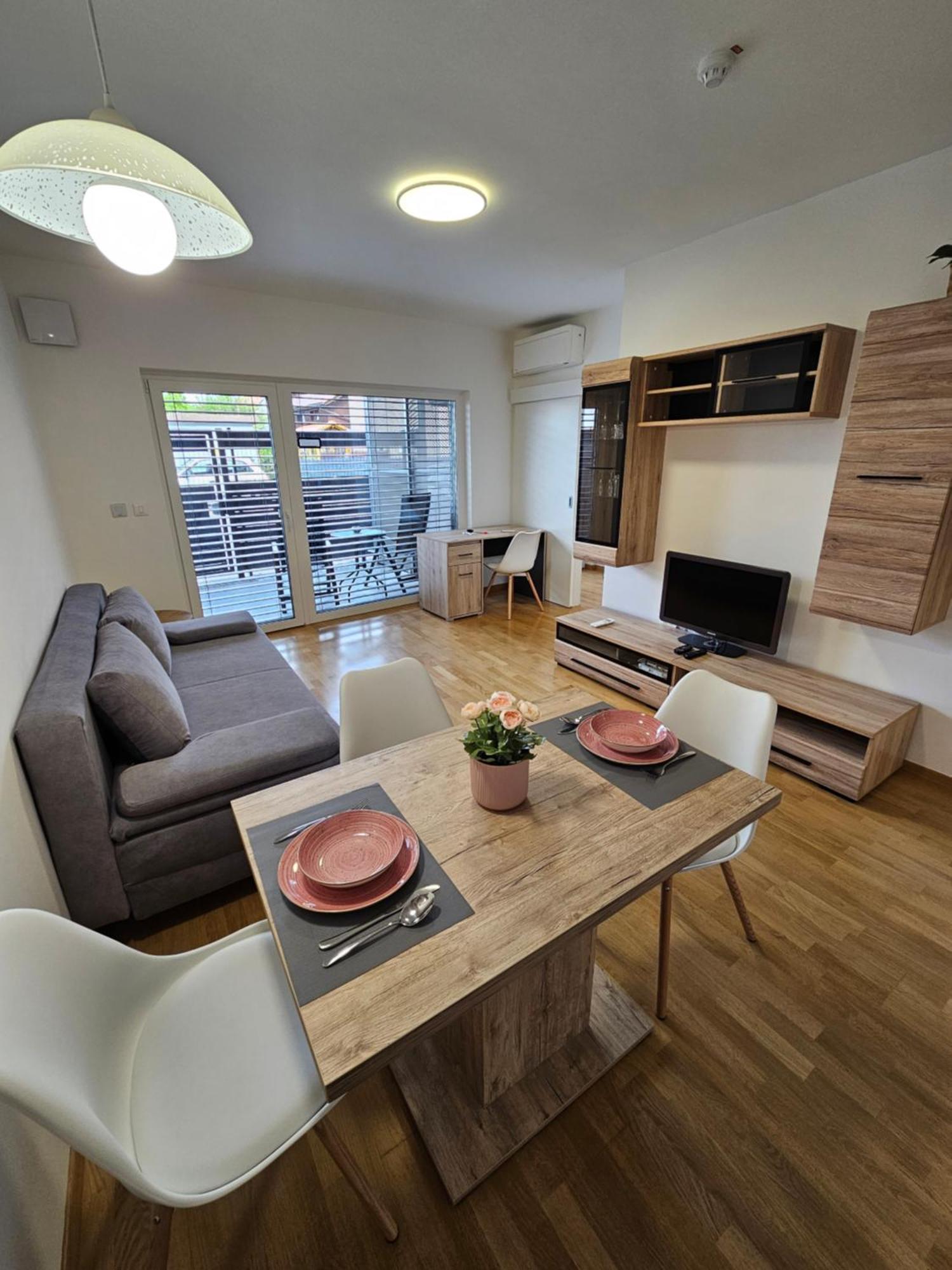 Bed & Breakfast Rezidenca Pipanova Ljubljana Dış mekan fotoğraf